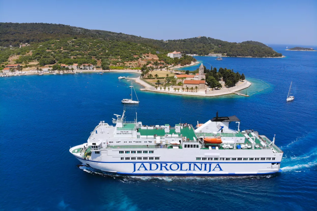 VJadrolinija, trajket