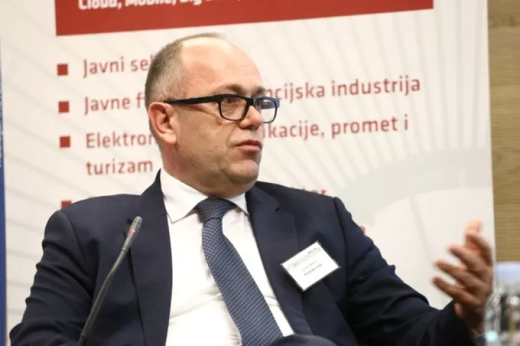 Uhićen Josip Škorić, bivši predsjednik Uprave Hrvatskih cesta, i još dvoje poduzetnika