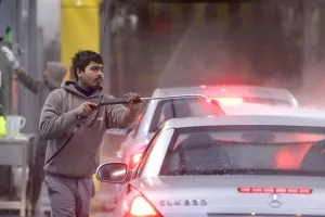  Automatska autopraona Szabo na aveniji Dubrovnik.r