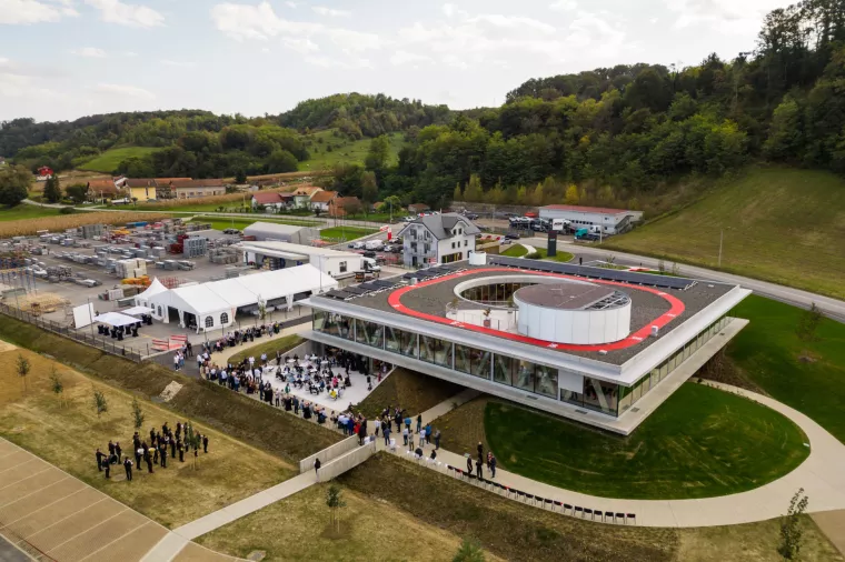 MDK Građevinar proizvodno poslovna zgrada