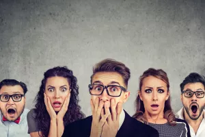 Oglasni apsurdistan: Sve bu vas X tužil