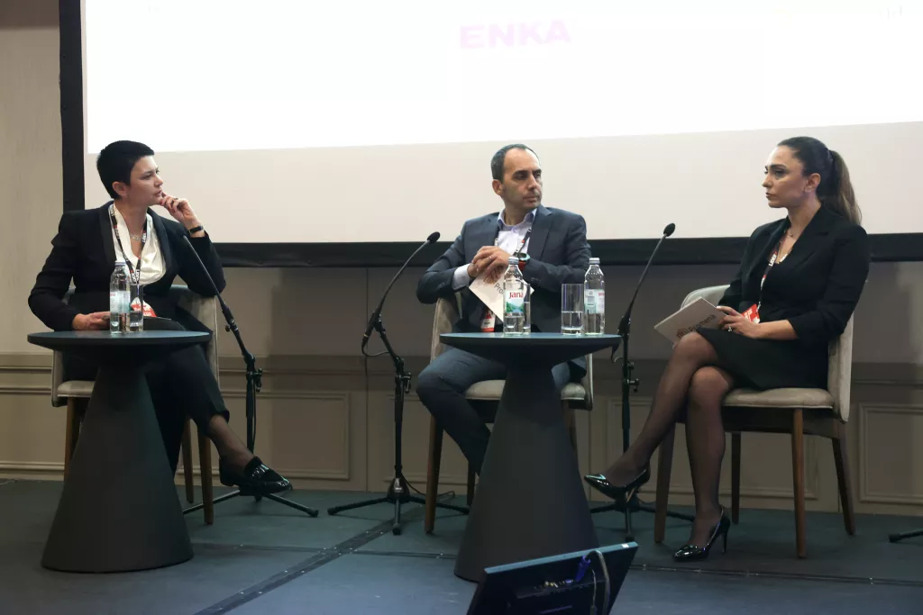 Konferencija o nabavi 2024. Panel 1: Helena Popović Petrušić, Ertugrul Kircicek i Ozge Gulden Gungor 