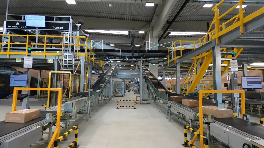 Nacionalni skladišni i sortirni centar - Paketi