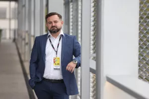 Tomislav Dević, direktor tvrtke Adverbilla.