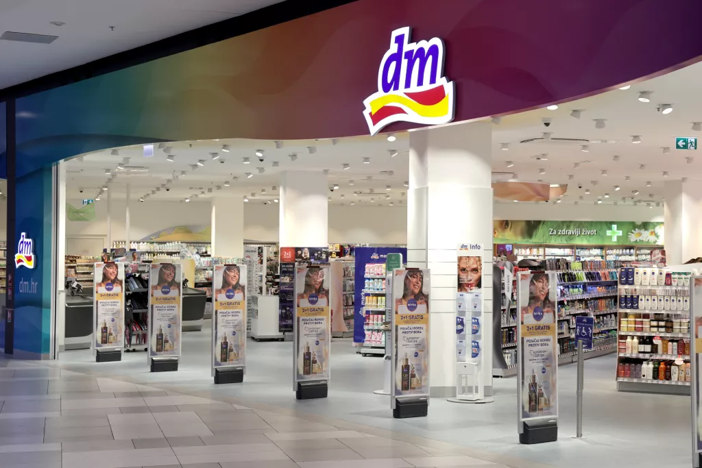 dm trgovina