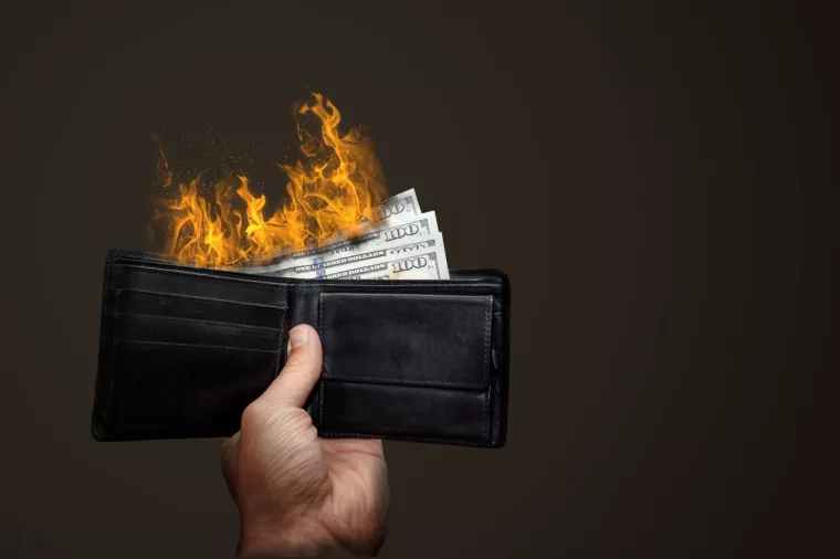 bezgotovinsko društvo,, keš