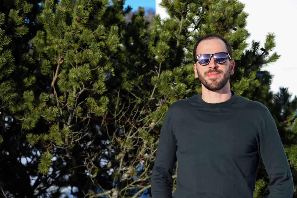 Toni Vitali, financijski bloger, &Scaron;krti otočanin