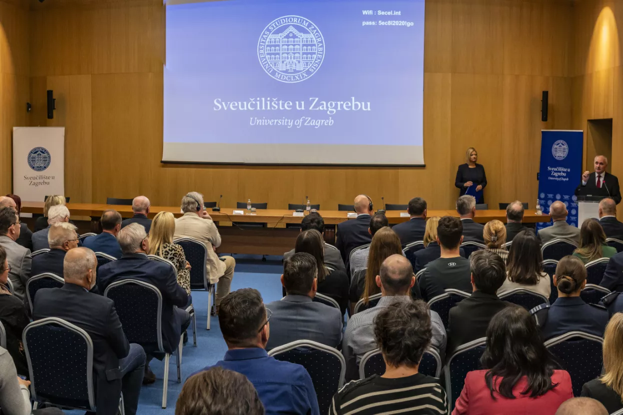 Stjepan LakušićPredstavljanje inovativnog obrazovnog koncepta CDIO, Sveučilište u Zagrebu