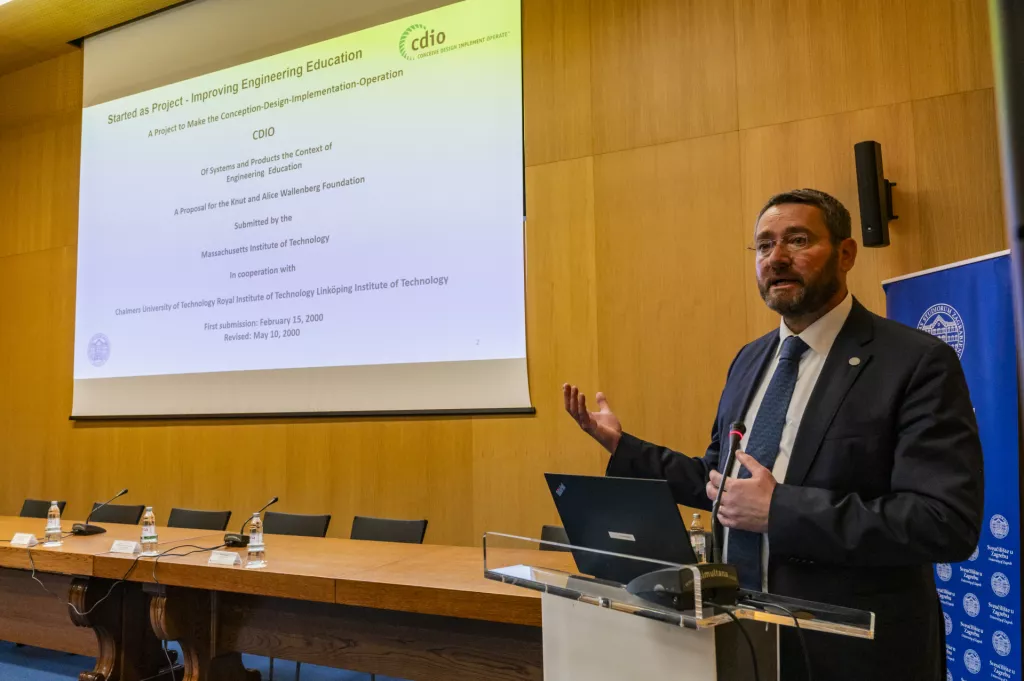 Tomislav Josip MlinarićPredstavljanje inovativnog obrazovnog koncepta CDIO, Sveučilište u Zagrebu