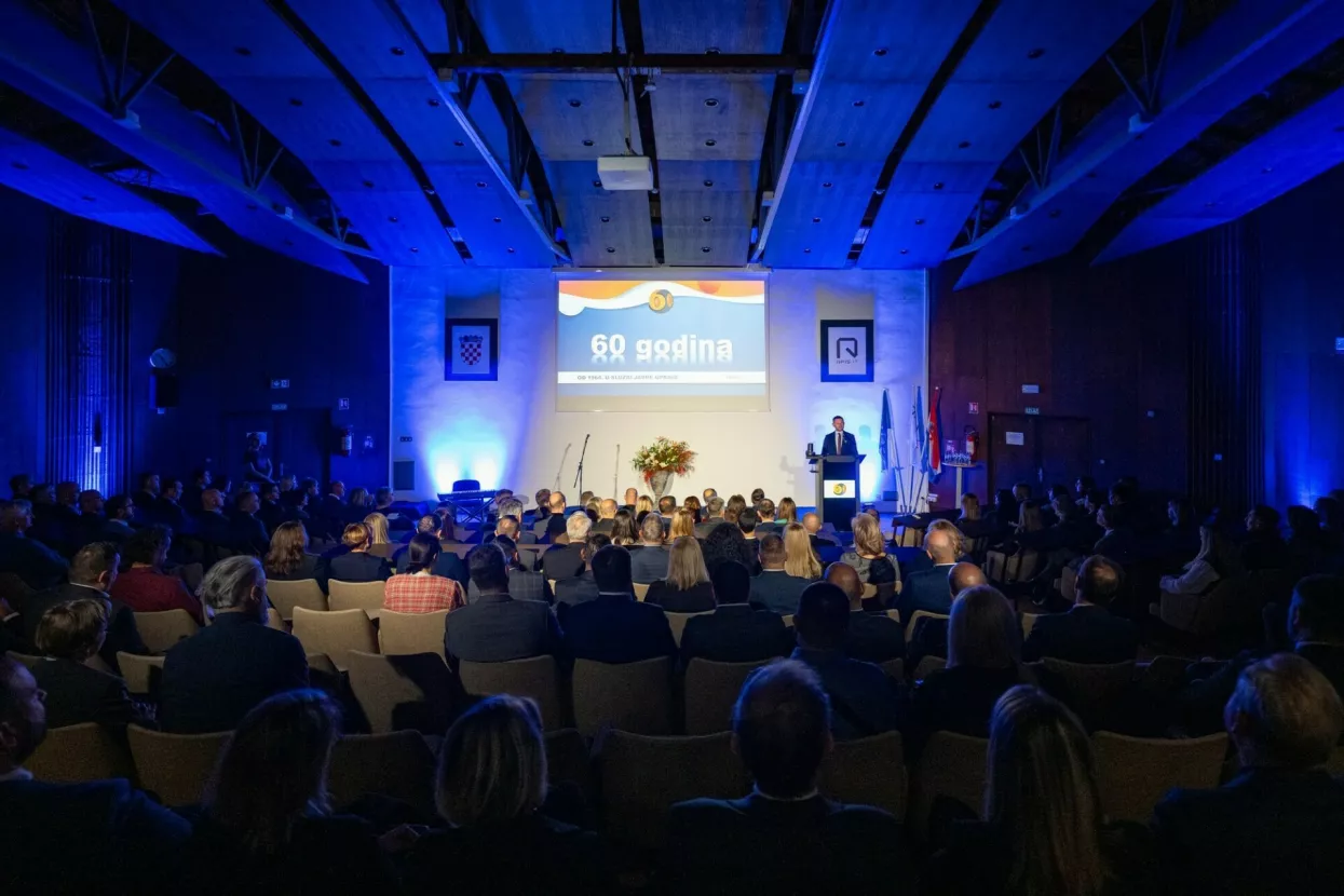 Apis 60 godina poslovanja