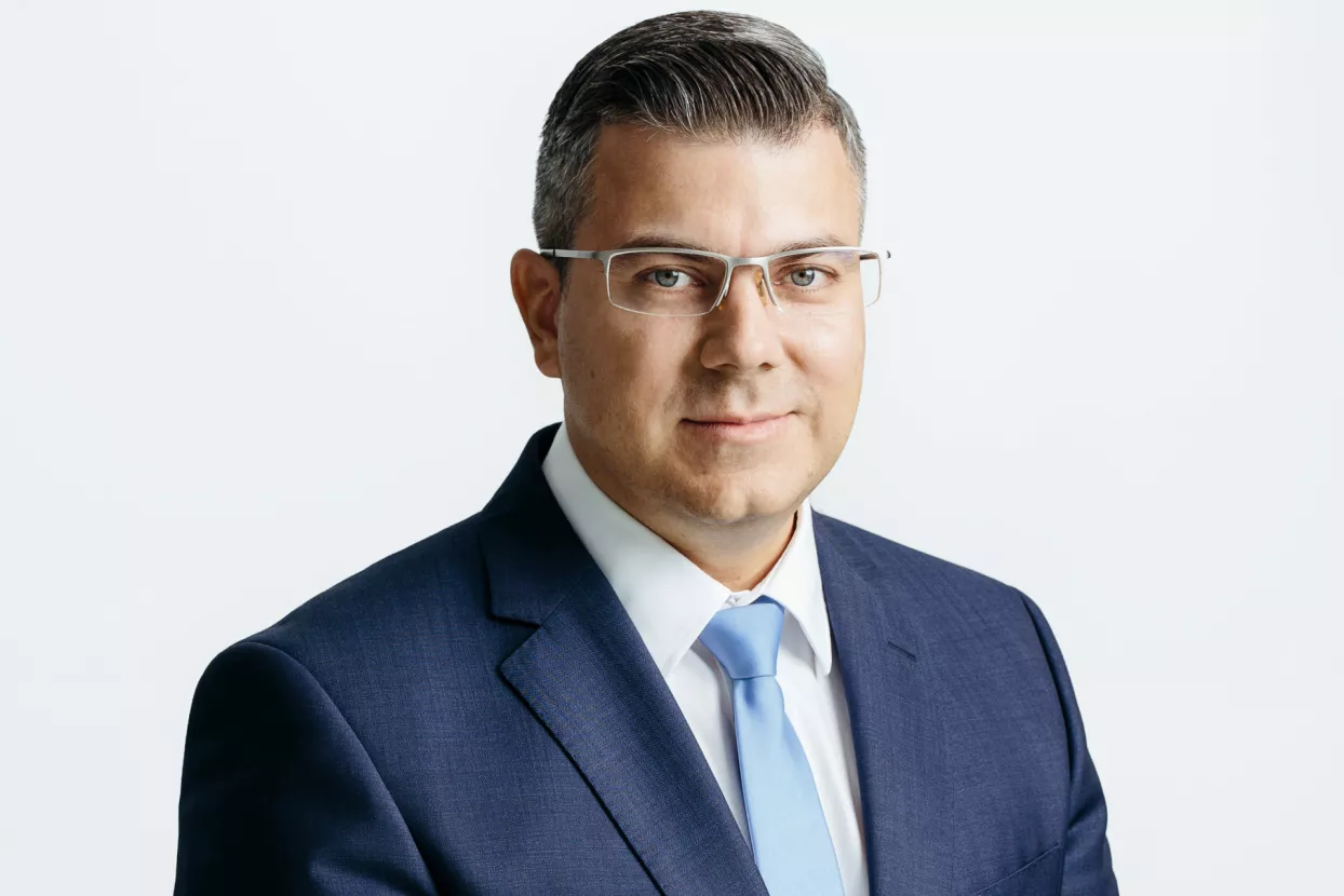 Saša Novosel, Primo Real Estate