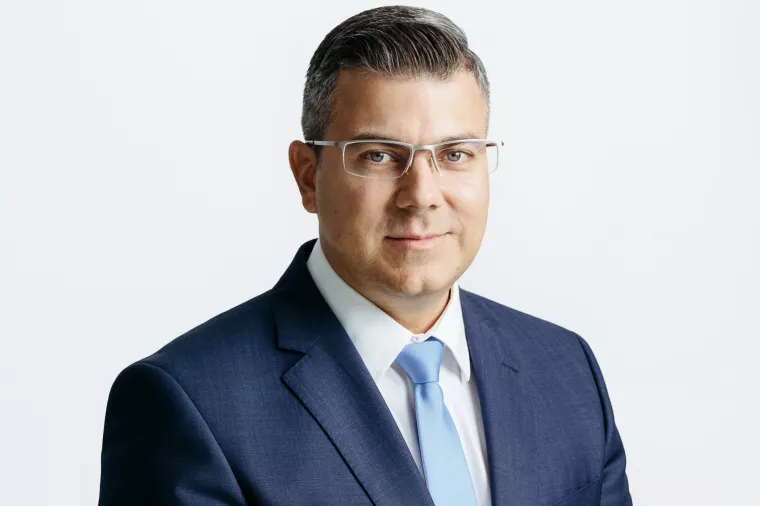 Saša Novosel, Primo Real Estate