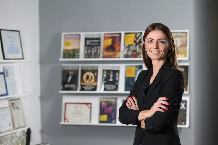 Ivana Krajinović, EY