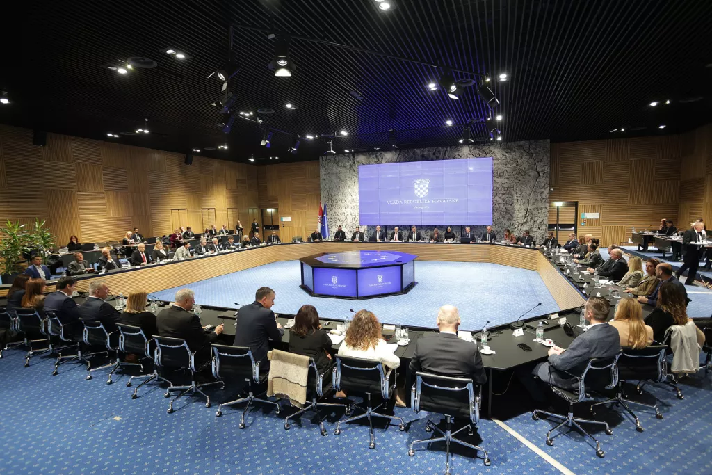 Sastanak u Vladi o revidiranju popisa proizvoda ograničenih cijena