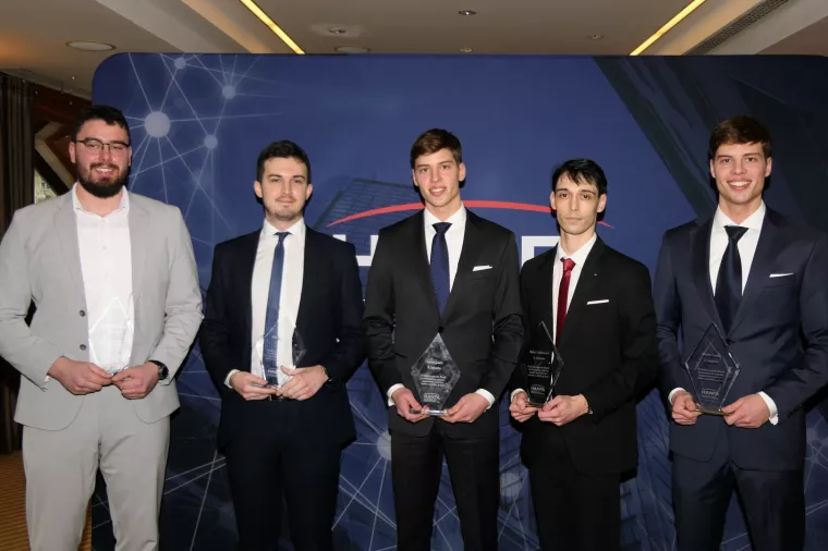  Dobitnici Hanfine nagrade