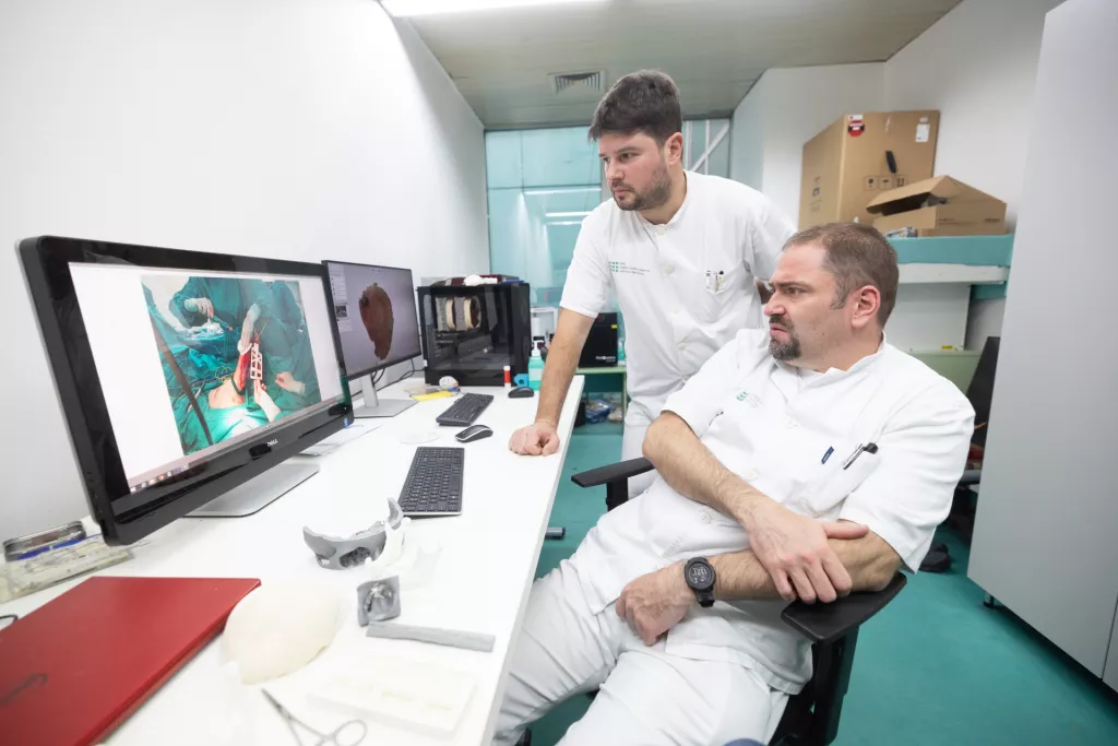 Klinick bolnica Dubrava. #D printanje u medicini.dr. sc. Goran Batinjan i Dr. Lovro Grgurević