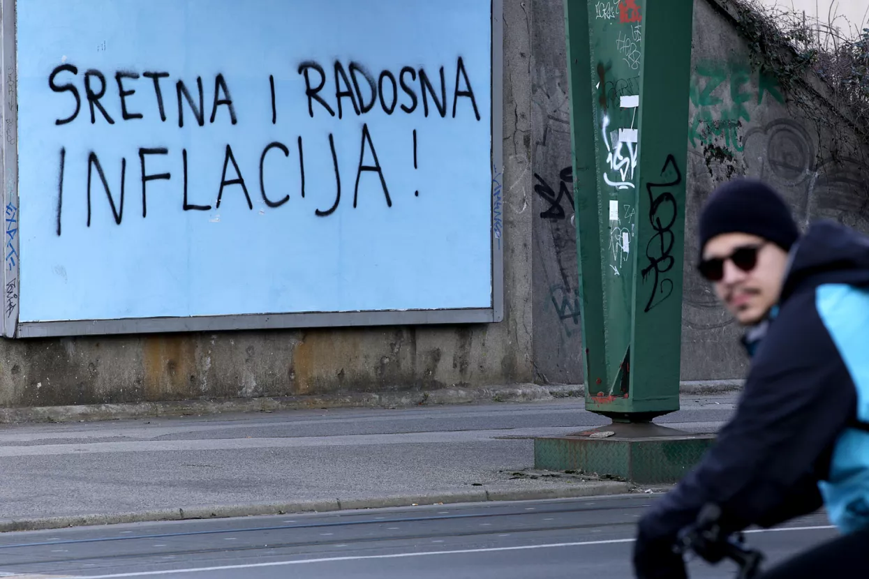 A ubrzo 'čestitke' stižu i u poštanske sandučiće...