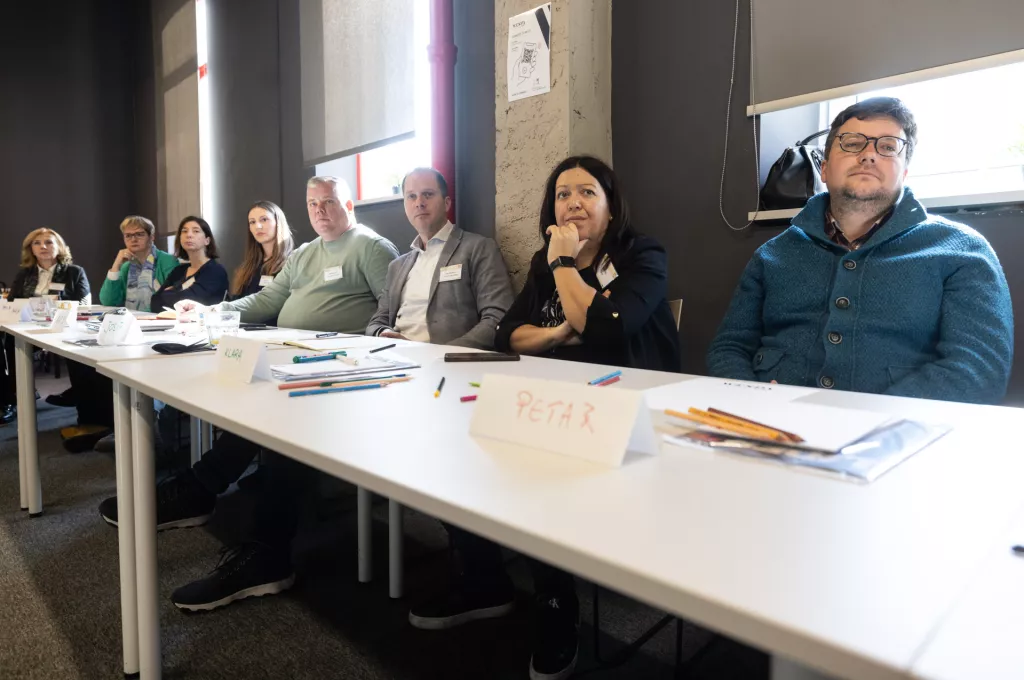 Edukacija: Kompanijska kultura.