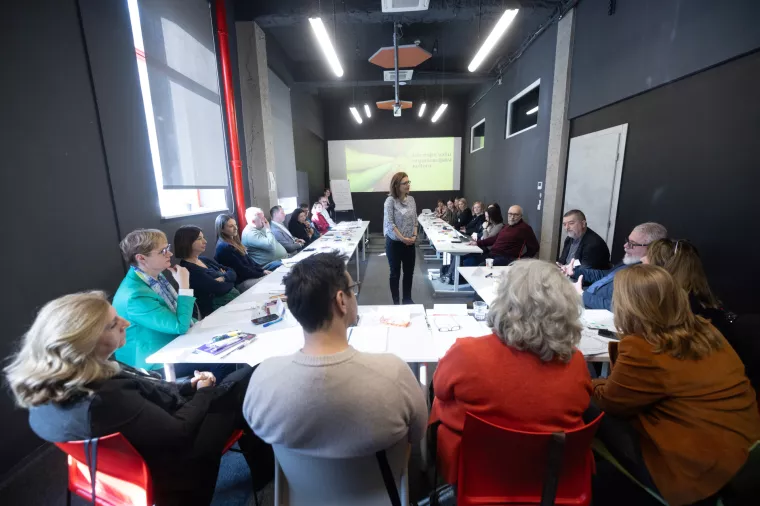 Edukacija: Kompanijska kultura.