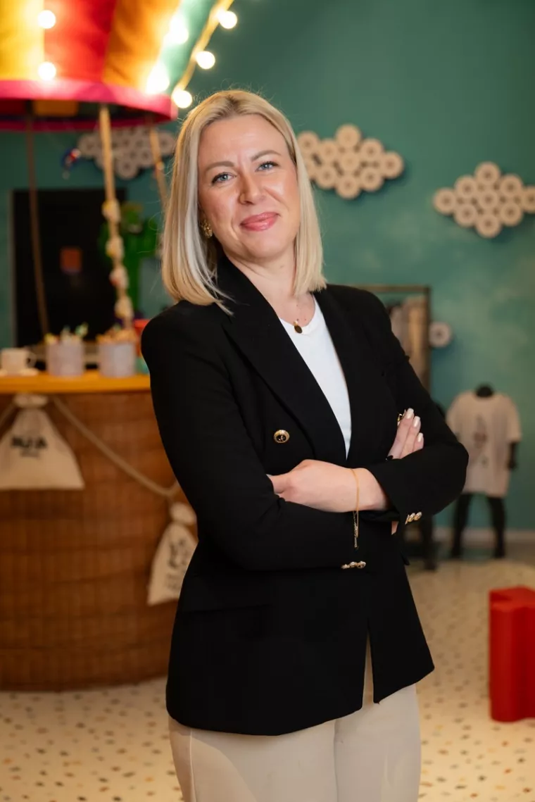 Marina Juren, Worldline