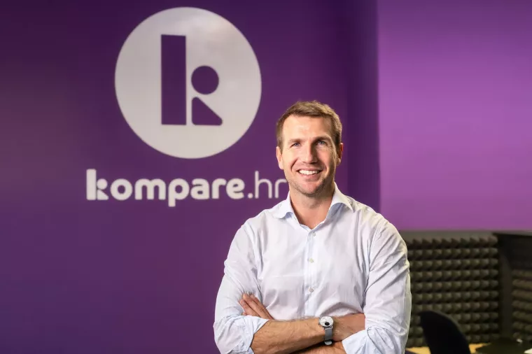 Bojan Radlović, Kompare.hr