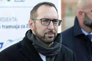 Predstavljanje novog niskopodnog tramvaja u ZET-u. Tomislav Tomašević