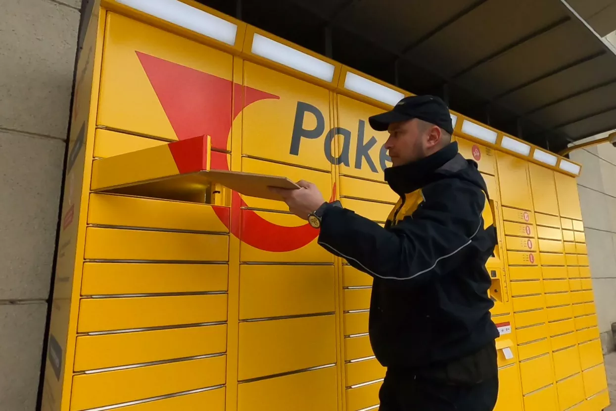 Hrvatska pošta, poštar