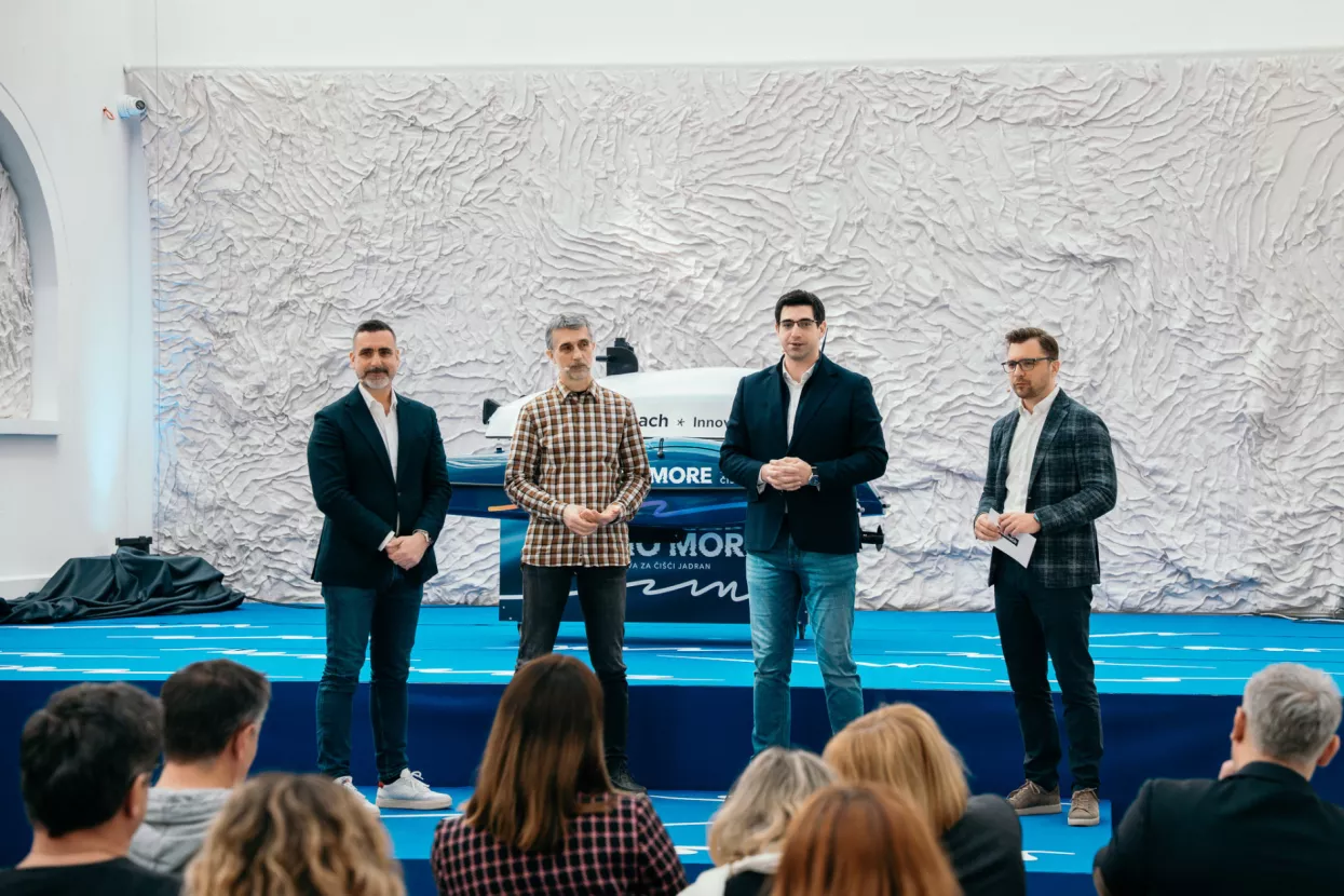 Mislav Galler, Tvrtko Smital, Mateo Ivanac, Igor DuićTelemach Hrvatska, projekt Sretno More