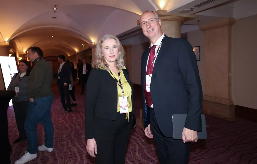 Smart cities 2025.Renata Vujasinović, Ivica Puljak.