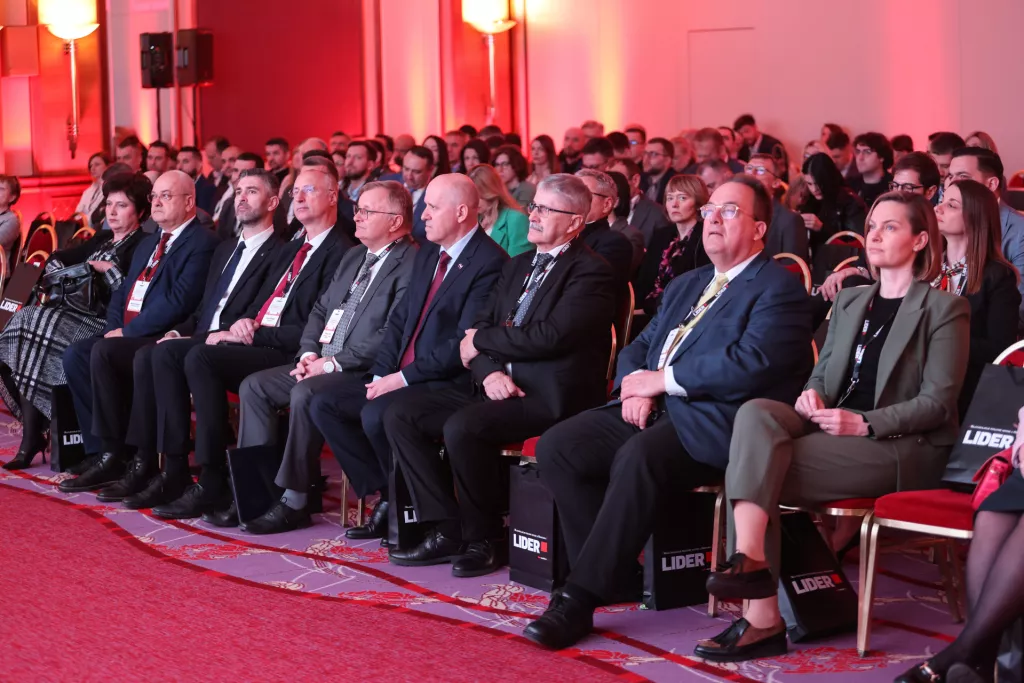 Smart cities 2025.Deagica Ratković, Mirko Duspara, Mato Franković, Ivica Puljak, Željko Turk, Branko Bačić, Miodrag &Scaron;ajatović, Nurbert Echborn, Bojana Božanić.