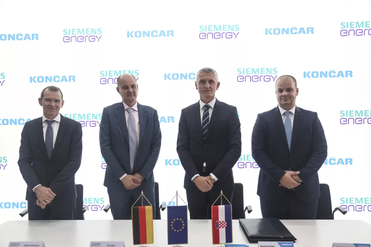 Potpisivanja Sporazuma o zajedničkom pothvatu između Končara i Siemensa.Stefan Klaassen, Tim Holt, Gordan Kolak, Josip Lasić