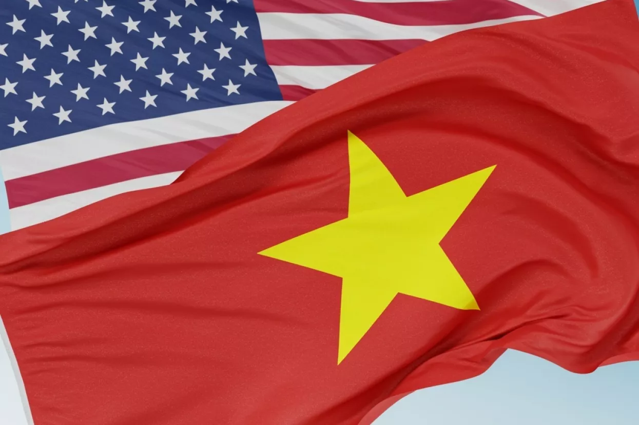 SAD i VIjetnam zastave