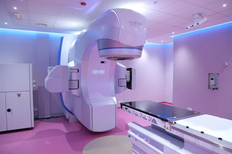 Radiokirurški sustav Varian Edge, među ostalim, omogućuje liječenje karcinoma uz najmanju moguću dozu zračenja kojoj je izloženo okolno zdravo tkivo 