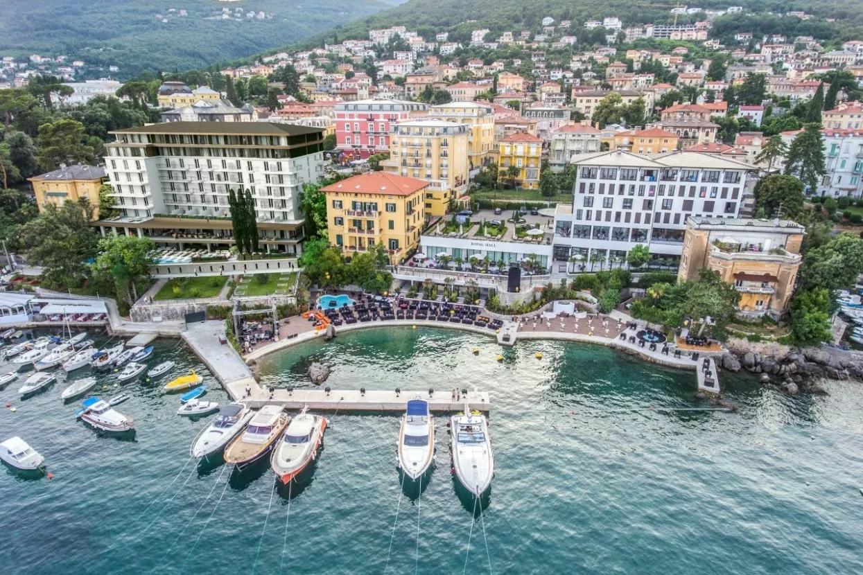 – Amadria Park Grand Hotel 4 Opatijska Cvijeta