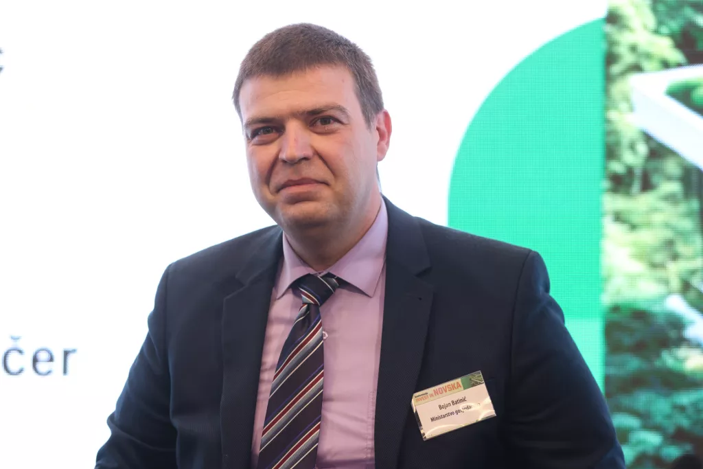 Invest in Novska 2025.1. okrugli stol: Male zajednice, veliki potencijal. Bojan Batinić