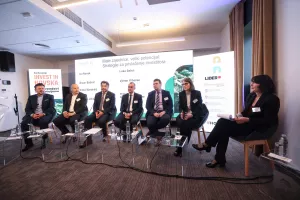 Invest in Novska 2025.1. okrugli stol: Male zajednice, veliki potencijal.Vjeran Vranac, Luka Balen, Dragan Jelić, Vicko Mardešić, Bojan Batinić, Iva Novak.