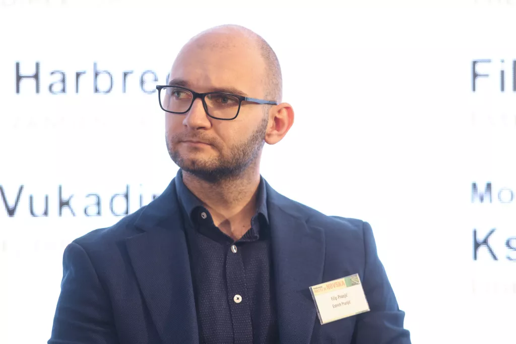 Invest in Novska 2025.2. okrugli stol:Infrastruktura i investicije.Filip Pranjić