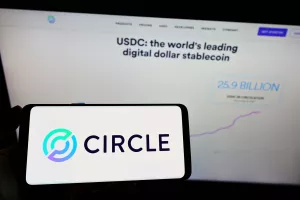  Circle logo