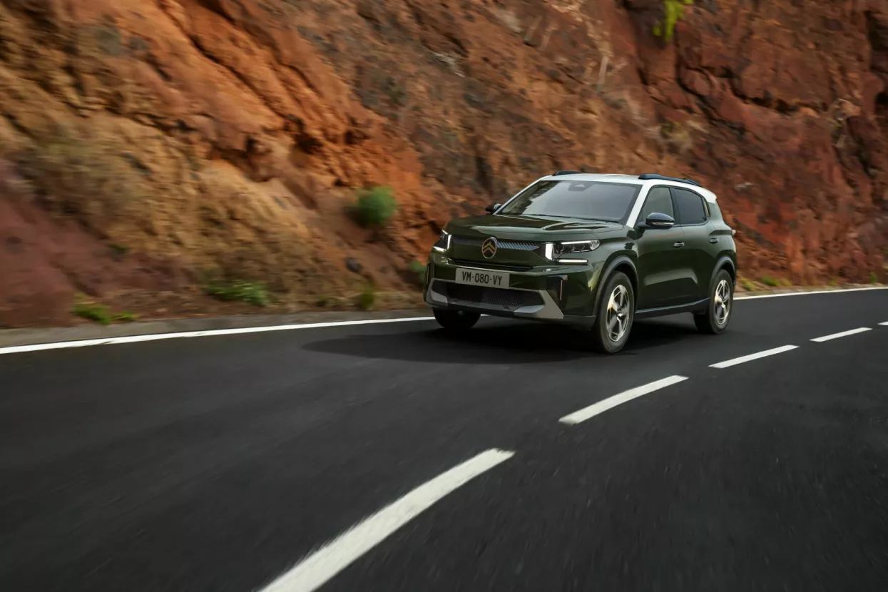 copyright Anatol Gottfried @ Continental Productions