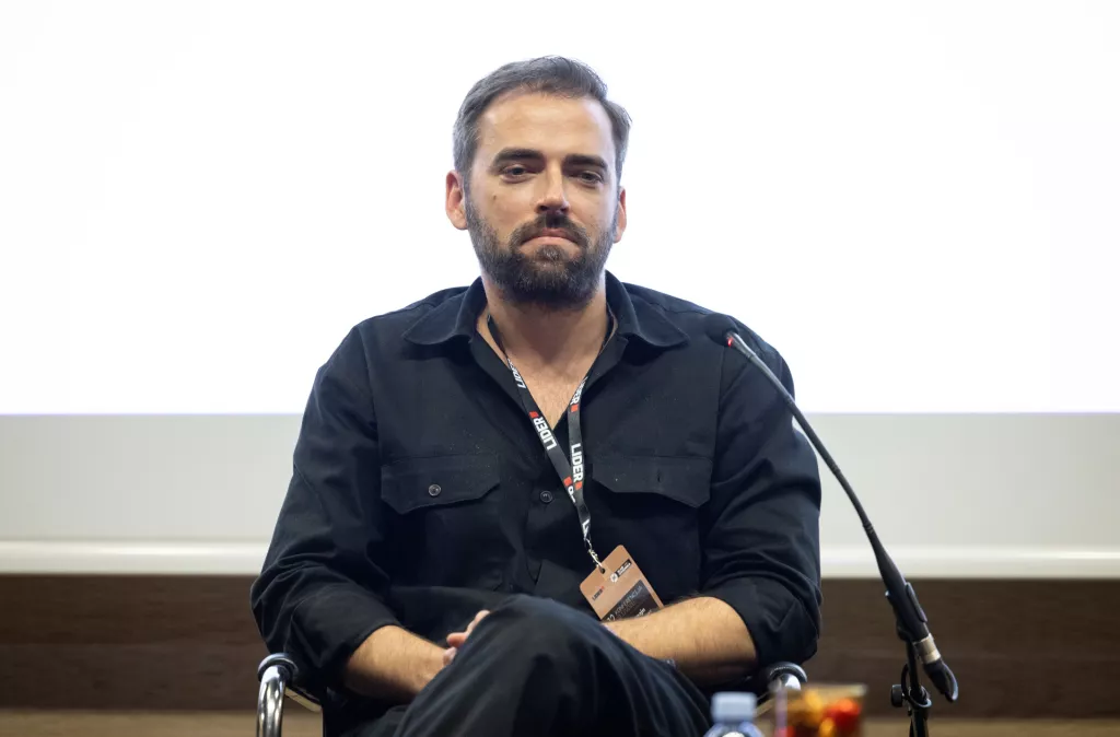 12. Konferencija o izvozu- Pametni znaju čemu služi izvoz.2. panel- Preslagivanje dobavnih lanaca:Dino Ćoza Saršon