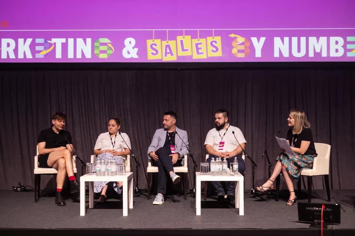 Marketing and Sales by Numbers 2025.2. panel: Ekrani svuda oko nas: Nova pravila igre za oglašivačeDavor Bruketa, Ivana Bilić, Dean Udatny, Kristijan Kušić, Sandra Babić