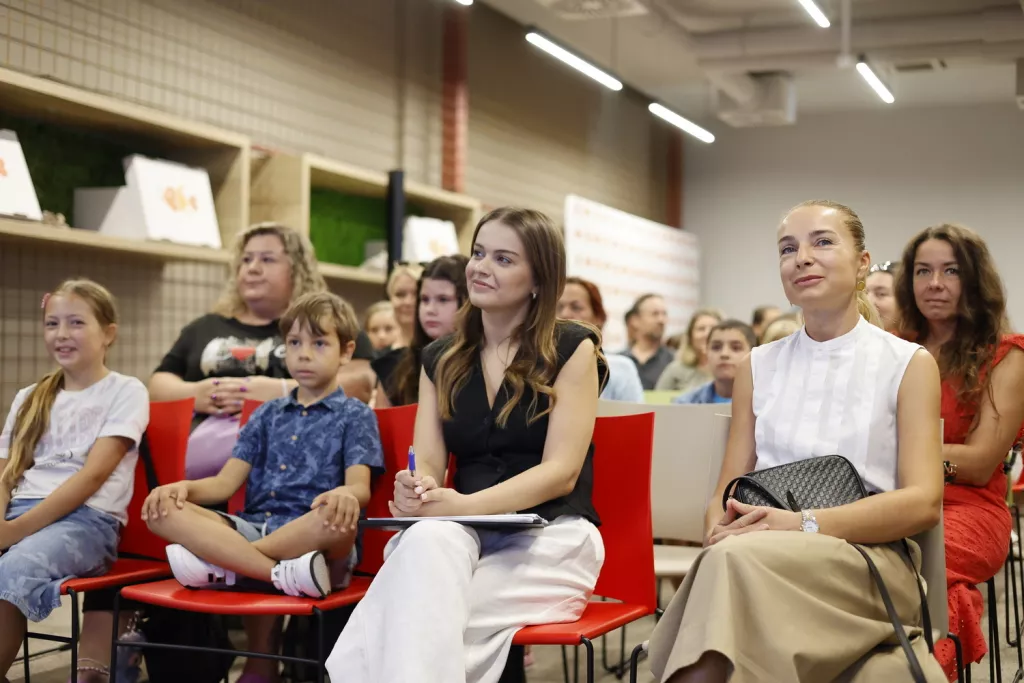 Narančasta ribica, Studenac_3