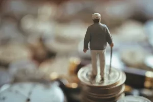 mirovina, umirovljenje, novac, štednja, umirovljenik, umirovljenica, penzija 