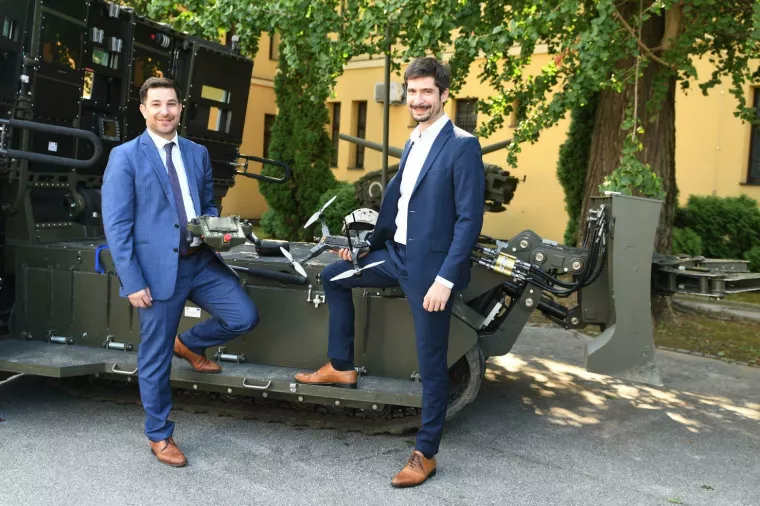 Gordan Pešići Ivan Jelušić