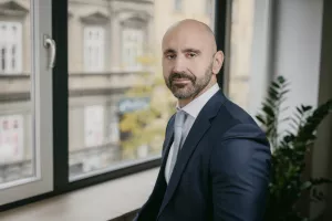 HPB na čelu s Markom Badurinom od 2019. ostvaruje brojne poslovne uspjehe, od kojih se ističu najbolji financijski rezultati u povijesti, preuzimanje bivše Sberbanke, pripajanje kasnije preimenovane Nove hrvatske banke te ulazak u Top 5 banaka u Hrvatskoj 