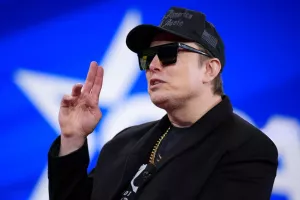 Elon Musk, tehnolo&scaron;ki milijarder i blizak saveznik američkog predsjednika Donalda Trumpa, tvrdi da mu je život ugrožen zbog njegove uloge u Trumpovoj administraciji i drastičnih rezova savezne radne snage koju provodi kao voditelj novoosnovanog Odjela za vladinu učinkovitost (DOGE). Inače ima, kaže, neku vrstu negativnog kemijskog stanja u mozgu koje izaziva depresija, a ketamin mu je koristan za či&scaron;ćenje negativnog stanja uma 