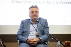 12. Konferencija o izvozu- Pametni znaju čemu služi izvoz.Panel 3: Prilike u neprilikama- kome je kriza prilika ili tko će od gorkog limuna napraviti slatku limunadu? Boris Popović