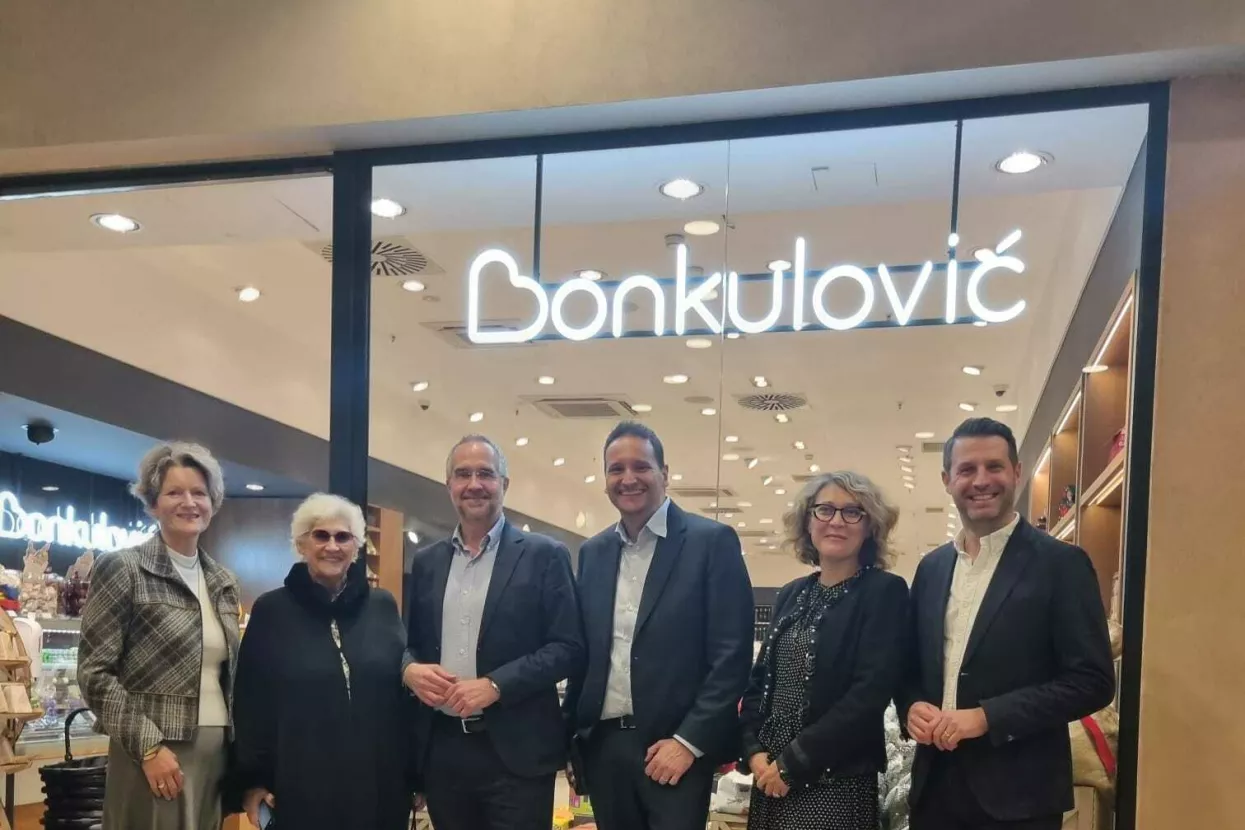 Salvia kompanija, Delikatese Bonkulović