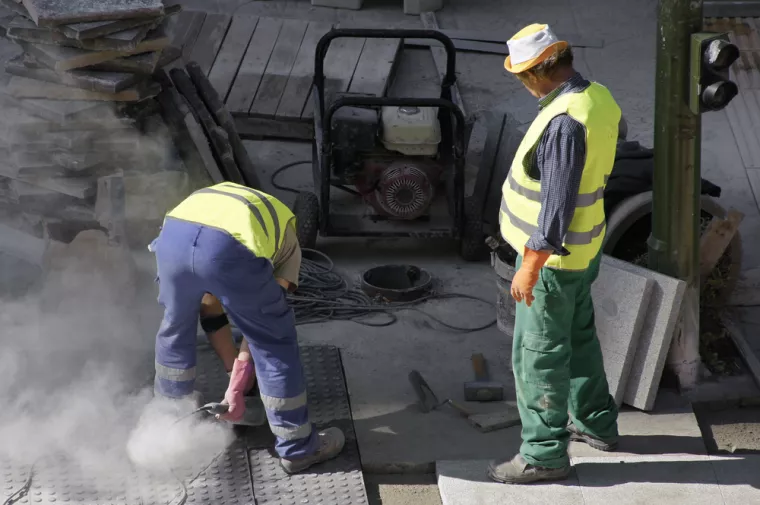 strani radnici, građevina, radnici u građevini, građevinarci, bauštelci