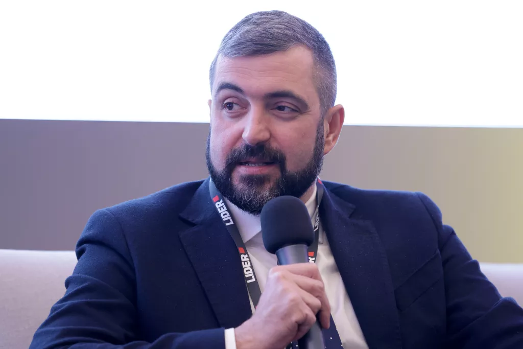 48 sati 2025. 48 sati 2025. Okrugli stol Digitalni servisi pametnih gradova: Ivan lakuš